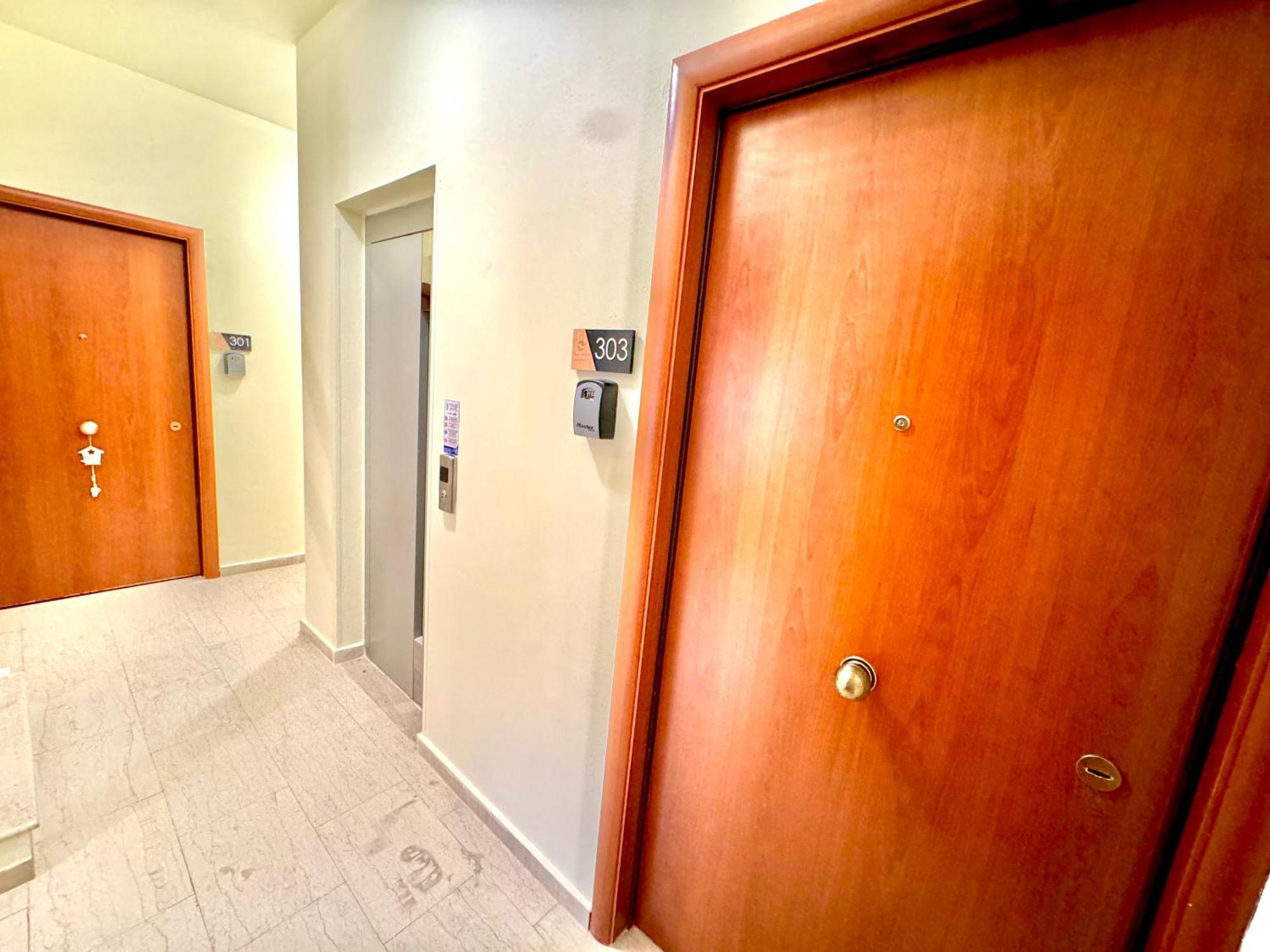 George Airport Apartments Heraklion  Exterior photo