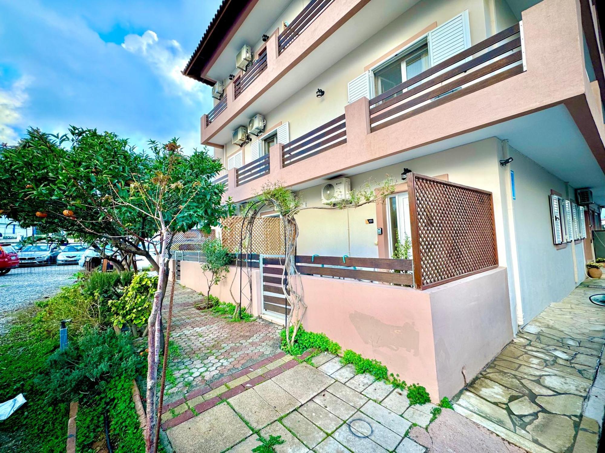 George Airport Apartments Heraklion  Exterior photo